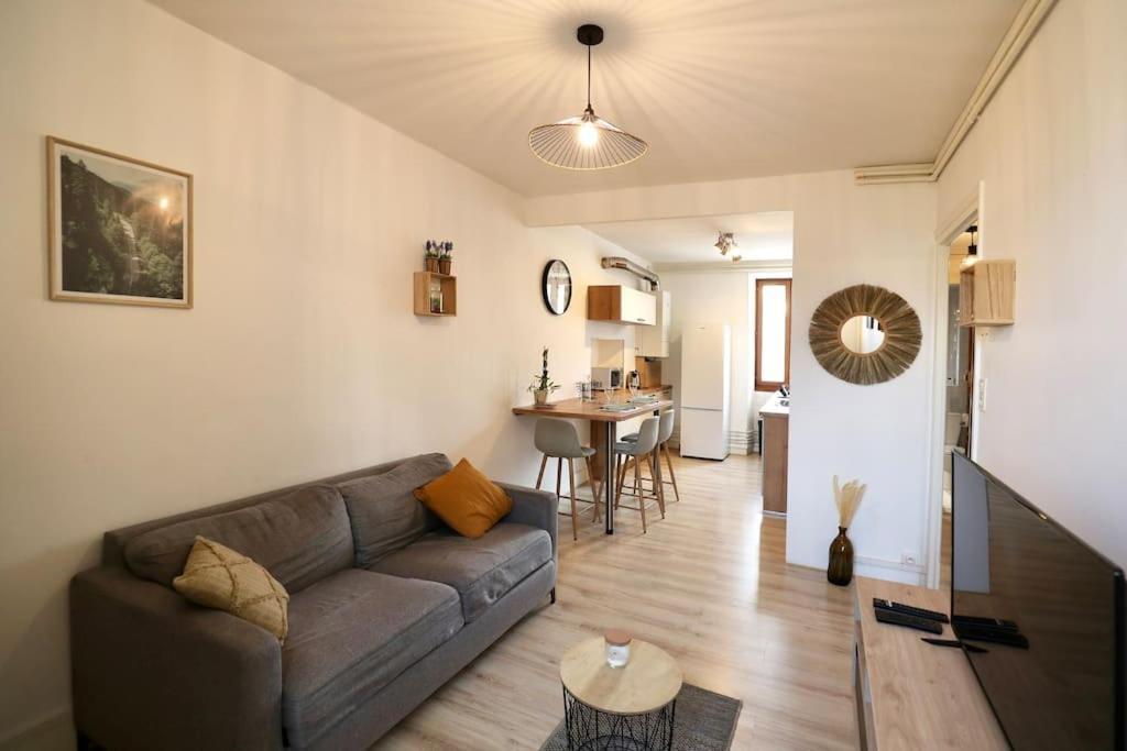 Appartement « Grand Verger » - Parking Gratuit à Chambéry Extérieur photo